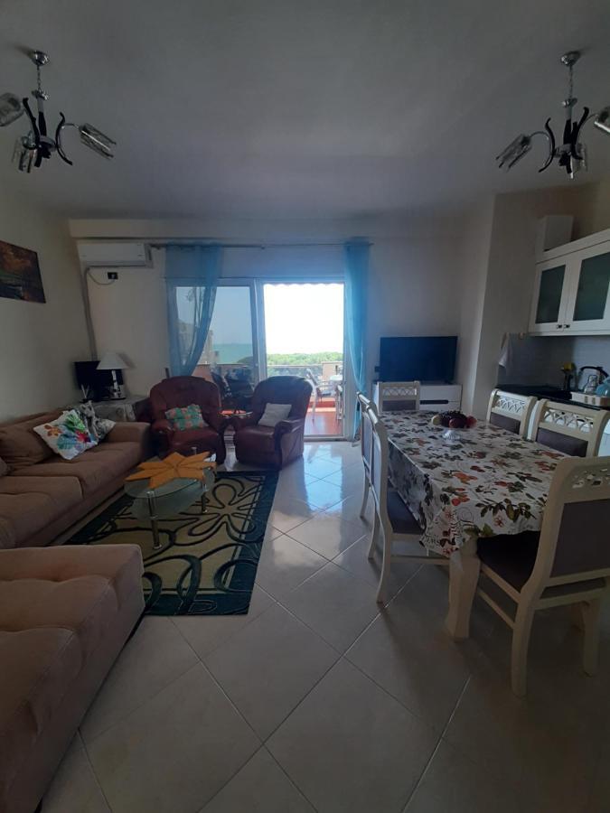 Seaview Haven - Golem, Albania Apartment Golem  Bagian luar foto